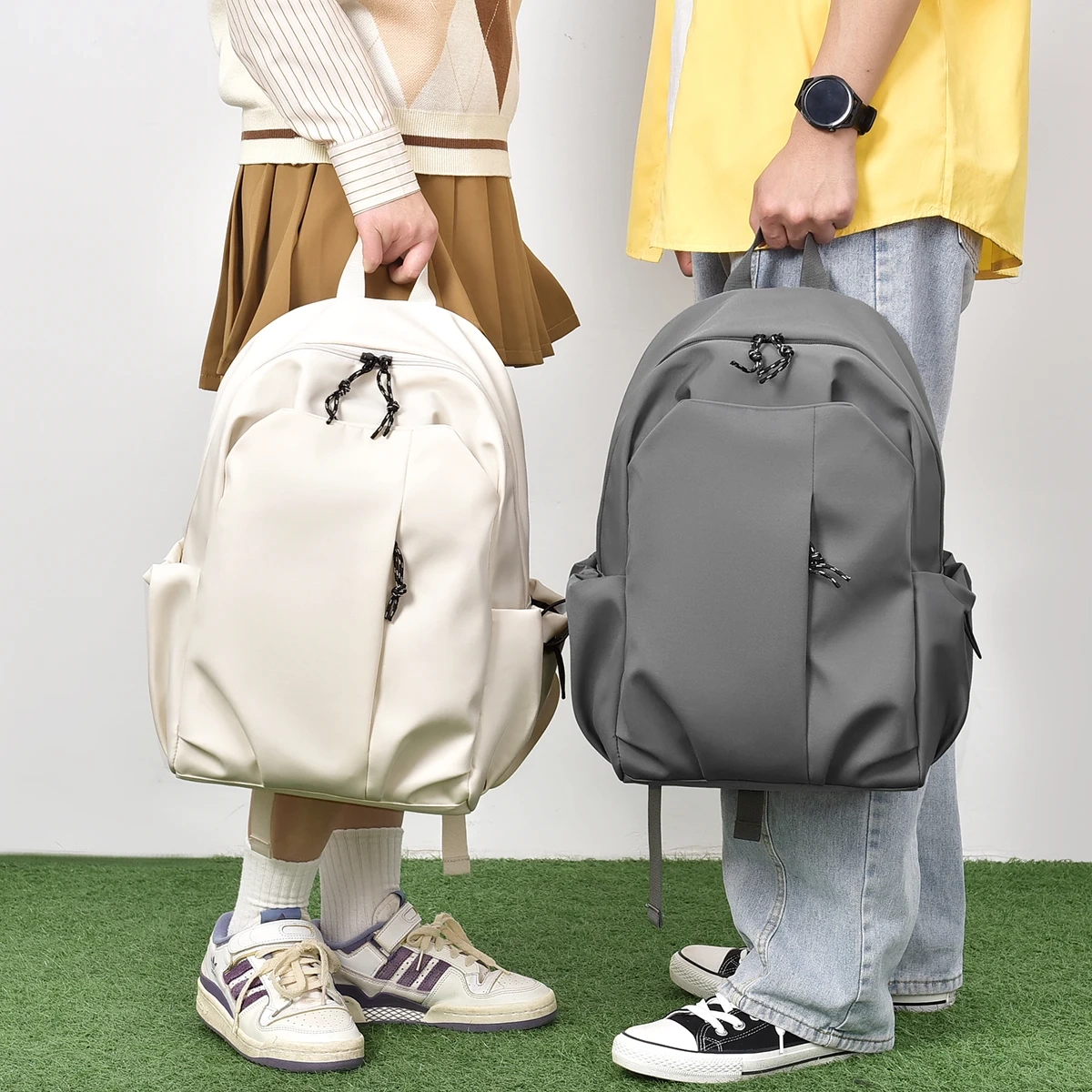 Korvane Carry backpack lifestyle image 2