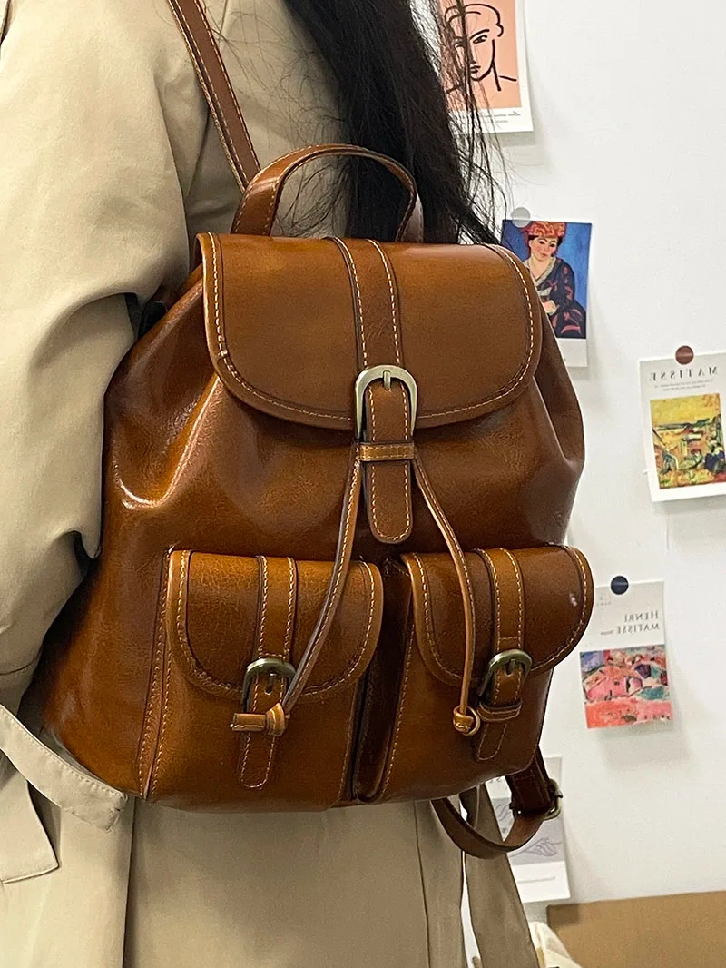 Vintage Flap Commuter Backpack - Image 2