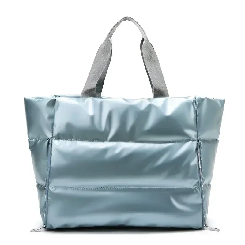 Wet-Dry Gym Weekender Bag - Image 11